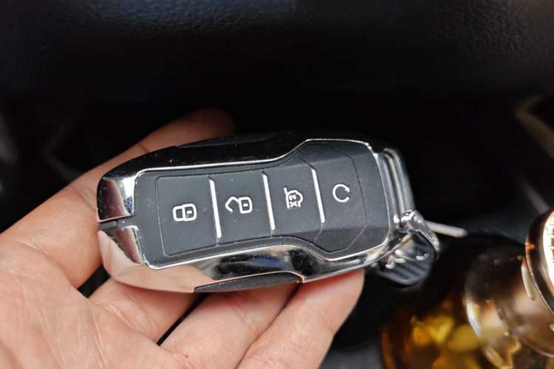 Used BYD Song Pro 2019 1.5T Automatic Luxury Model Vehicle Key
