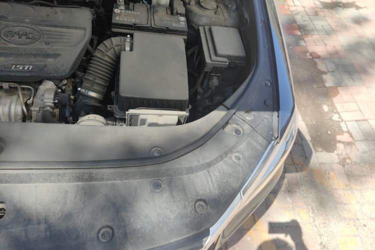 Used BYD Song Pro 2019 1.5T Automatic Luxury Model Engine Bay Left