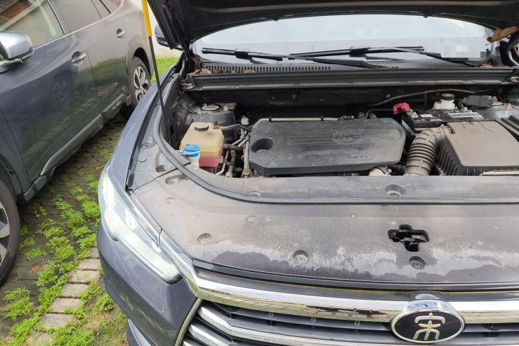 Used BYD Song Pro 2019 1.5T Automatic Luxury Model Engine Bay Right