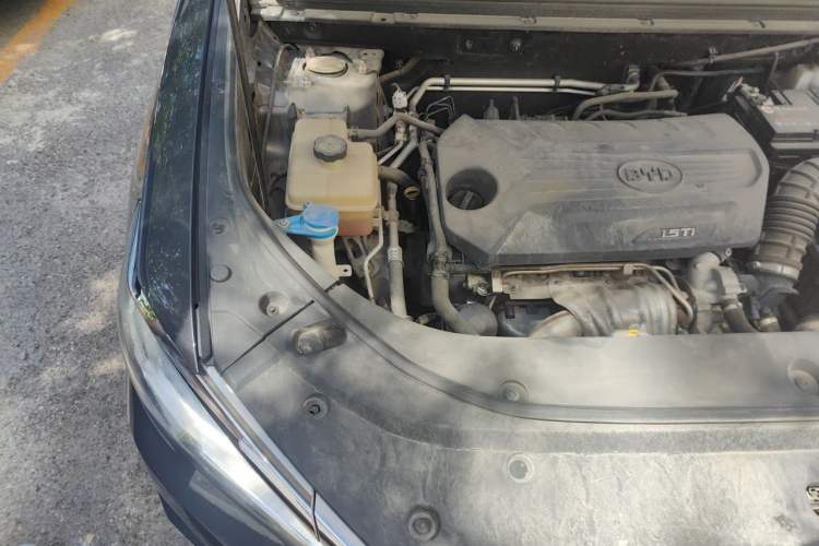 Used BYD Song Pro 2019 1.5T Automatic Luxury Model Engine Bay Right