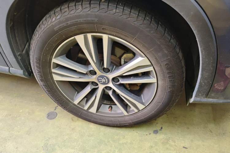 Used BYD Song Pro 2019 1.5T Automatic Elite Edition Exterior 7