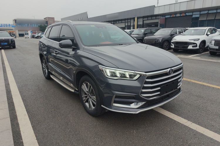Used BYD Song Pro 2019 1.5T Automatic Luxury Model Front Right 45 Deg