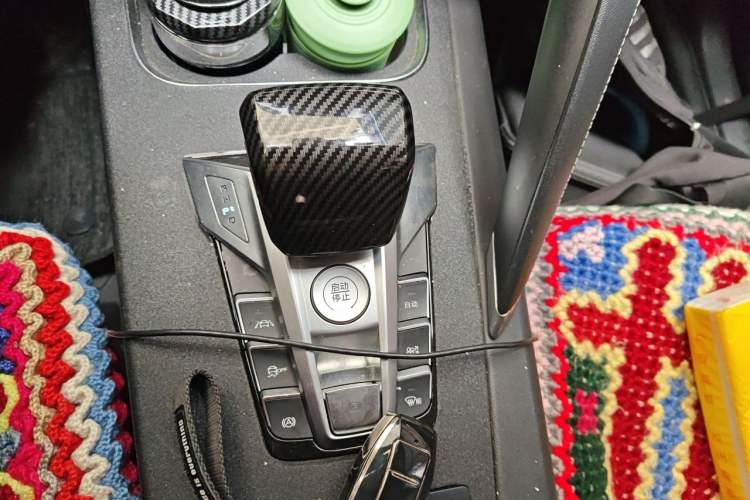 Used BYD Song Pro 2019 1.5T Automatic Luxury Model Gear Lever