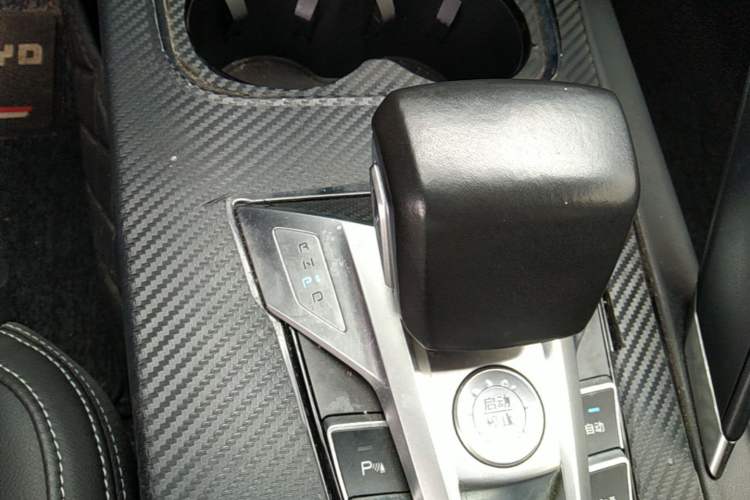 Used BYD Song Pro 2019 1.5T Automatic Elite Edition Gear Lever