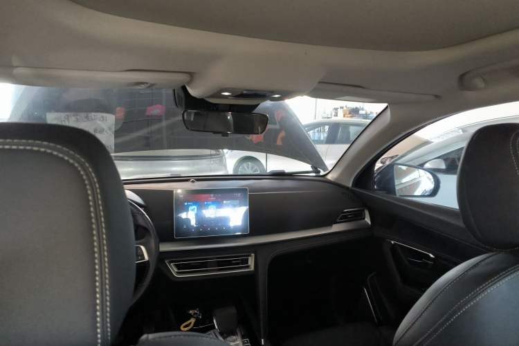 Used BYD Song Pro 2019 1.5T Automatic Luxury Model Headliner