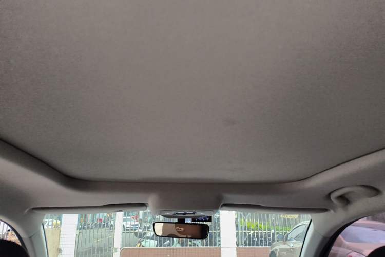 Used BYD Song Pro 2019 1.5T Automatic Elite Edition Headliner