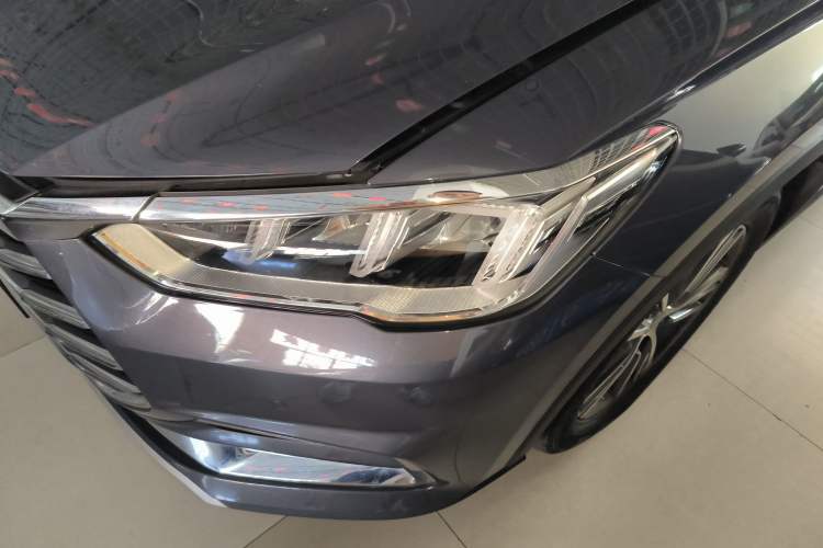 Used BYD Song Pro 2019 1.5T Automatic Luxury Model Left Front Headlight
