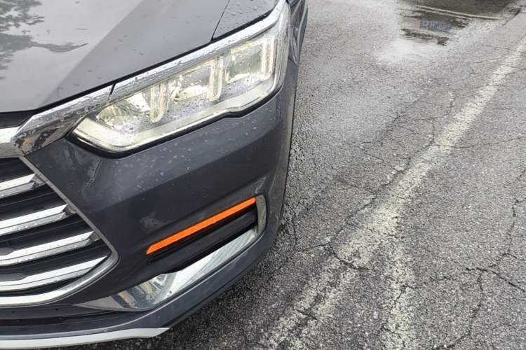 Used BYD Song Pro 2019 1.5T Automatic Luxury Model Left Front Headlight