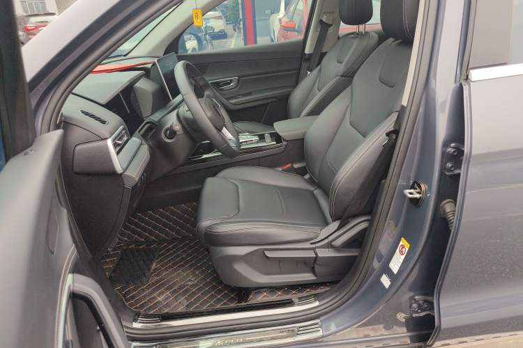Used BYD Song Pro 2019 1.5T Automatic Luxury Model Left Front Seat