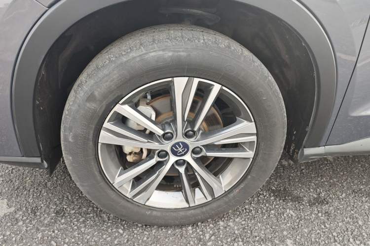 Used BYD Song Pro 2019 1.5T Automatic Elite Edition Left Front Wheel Hub