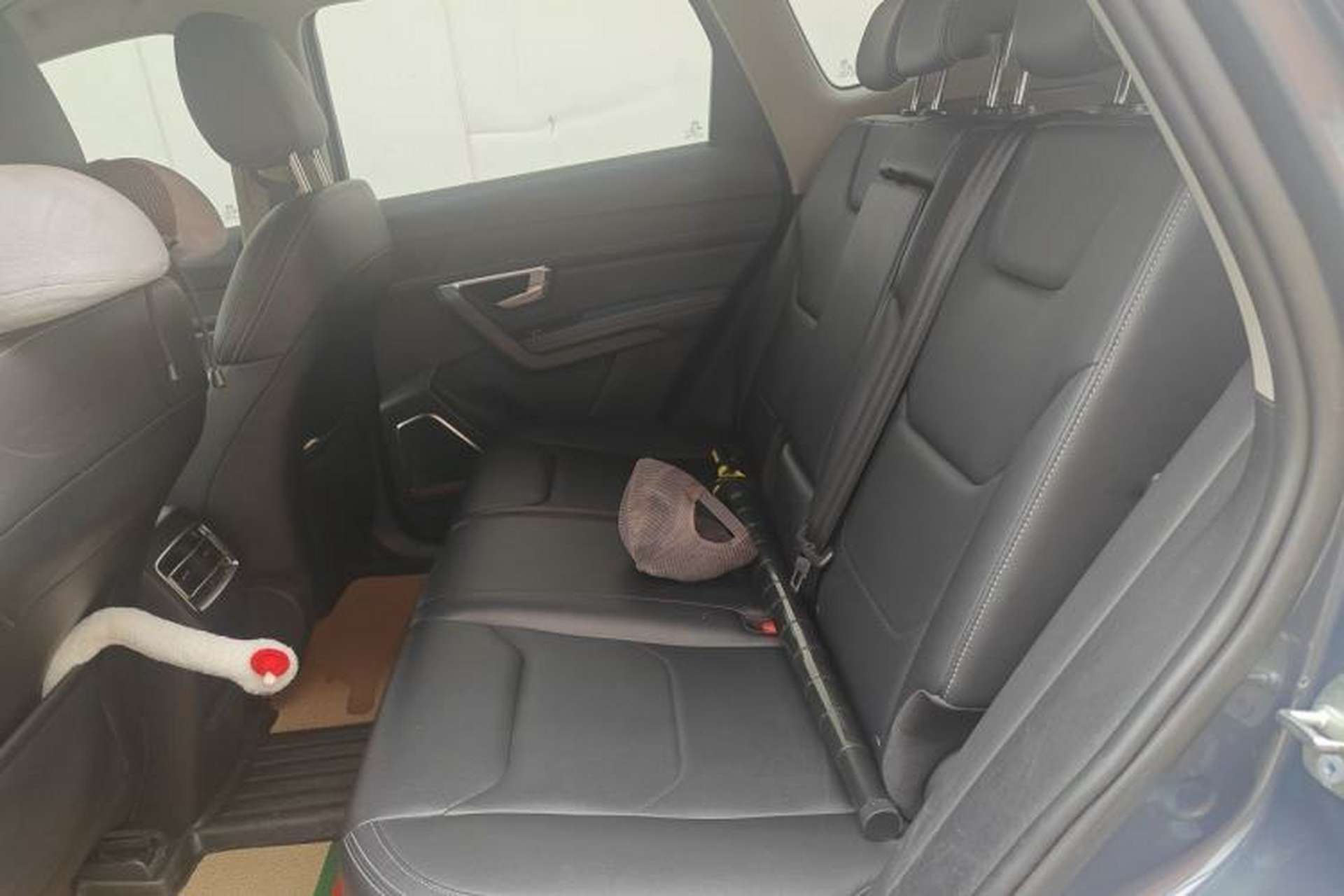 Used BYD Song Pro 2019 1.5T Automatic Luxury Model Left Rear Seat