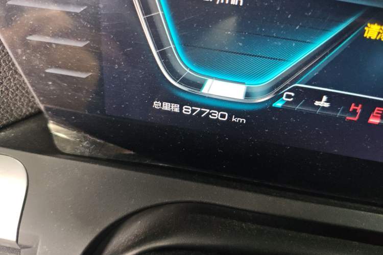 Used BYD Song Pro 2019 1.5T Automatic Elite Edition Odometer Close Up