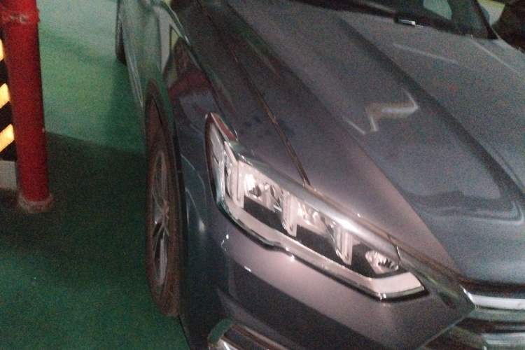 Used BYD Song Pro 2019 1.5T Automatic Elite Edition Right Front Headlight