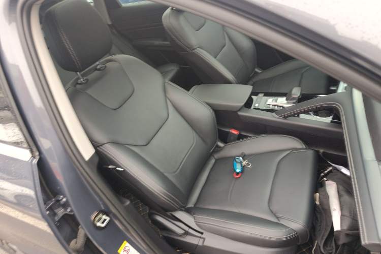 Used BYD Song Pro 2019 1.5T Automatic Luxury Model Right Front Seat
