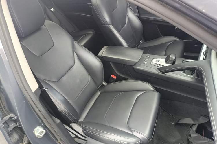 Used BYD Song Pro 2019 1.5T Automatic Luxury Model Right Front Seat