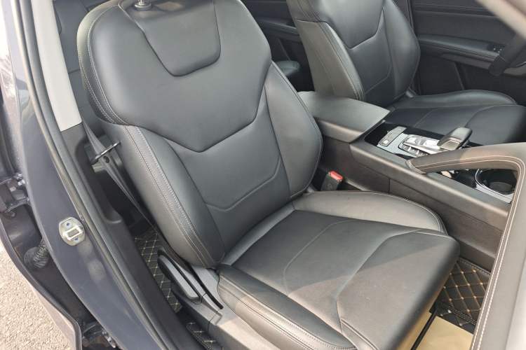 Used BYD Song Pro 2019 1.5T Automatic Elite Edition Right Front Seat