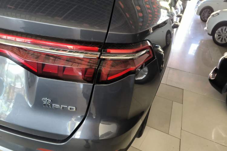 Used BYD Song Pro 2019 1.5T Automatic Luxury Model Right Rear Taillight