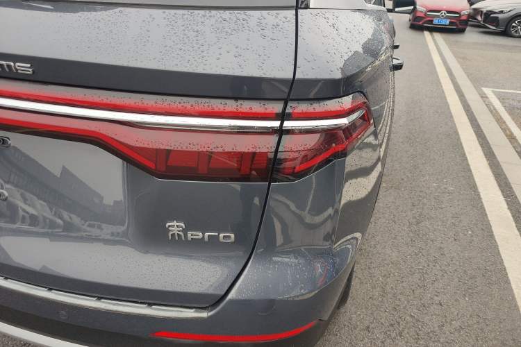 Used BYD Song Pro 2019 1.5T Automatic Luxury Model Right Rear Taillight