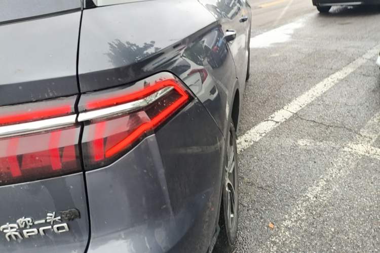 Used BYD Song Pro 2019 1.5T Automatic Luxury Model Right Rear Taillight