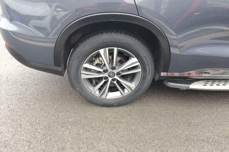 Used BYD Song Pro 2019 1.5T Automatic Luxury Model Right Rear Wheel Hub
