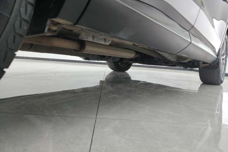 Used BYD Song Pro 2019 1.5T Automatic Luxury Model Right Side Sill
