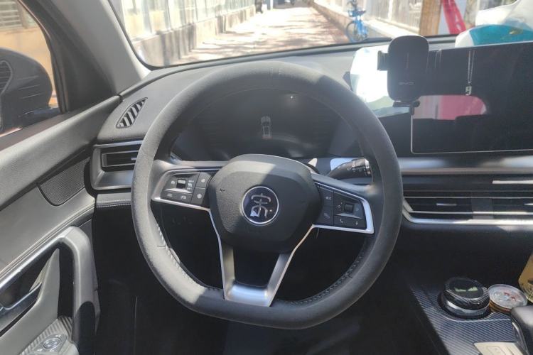 Used BYD Song Pro 2019 1.5T Automatic Luxury Model Steering Wheel