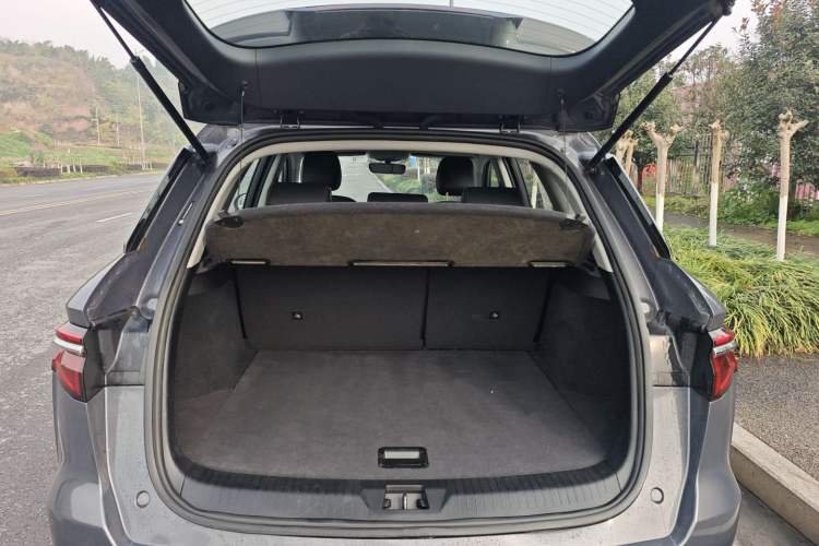 Used BYD Song Pro 2019 1.5T Automatic Elite Edition Trunk