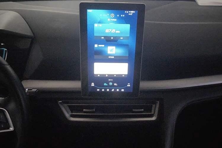 Used BYD Song Pro 2019 1.5T Automatic Luxury Model Audio And AC Panel