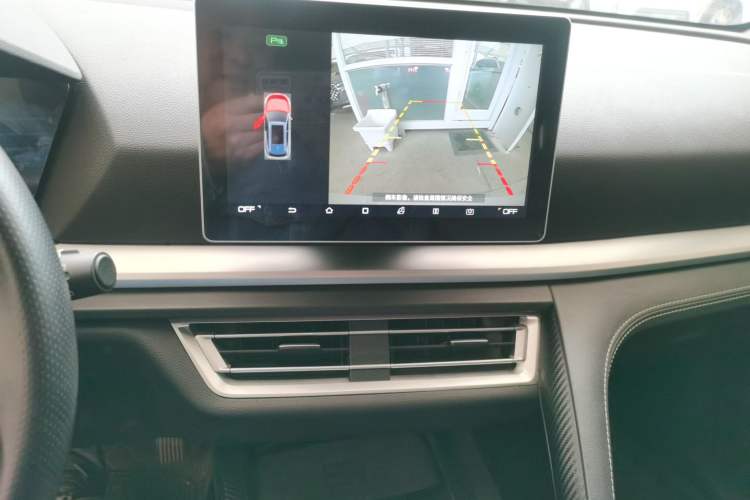Used BYD Song Pro 2019 1.5T Automatic Elite Edition Audio And AC Panel