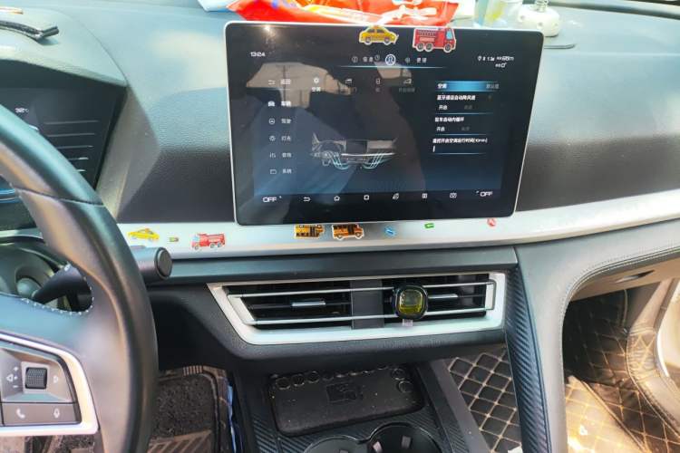 Used BYD Song Pro 2019 1.5T Automatic Luxury Model Audio And AC Panel