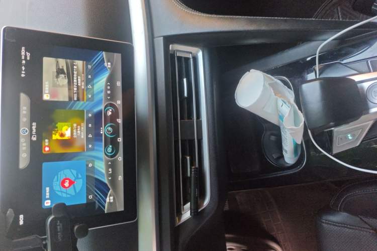 Used BYD Song Pro 2019 1.5T Automatic Prestige Model Audio And AC Panel