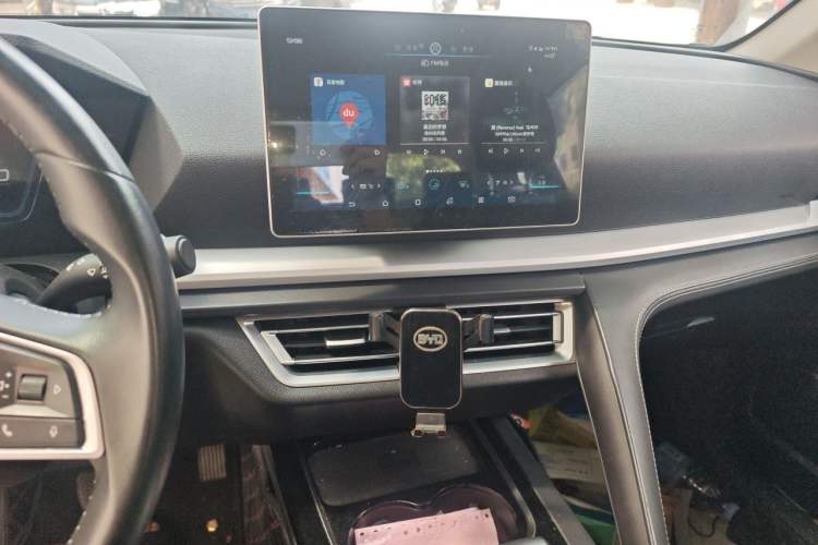 Used BYD Song Pro 2019 1.5T Automatic Luxury Model Audio And AC Panel
