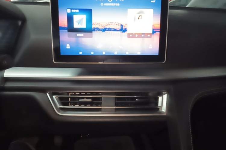 Used BYD Song Pro 2019 1.5T Automatic Prestige Model Audio And AC Panel