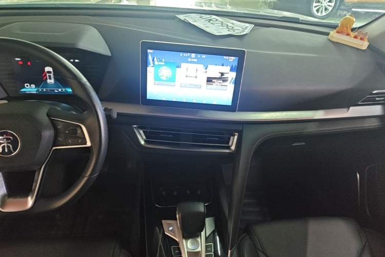 Used BYD Song Pro 2019 1.5T Automatic Luxury Model Audio And AC Panel