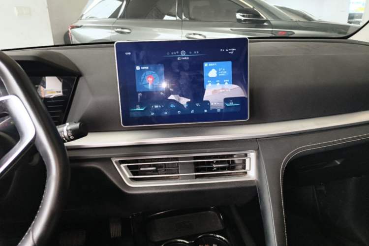 Used BYD Song Pro 2019 1.5T Automatic Luxury Model Audio And AC Panel