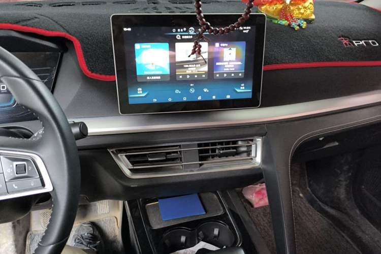 Used BYD Song Pro 2019 1.5T Automatic Elite Edition Audio And AC Panel