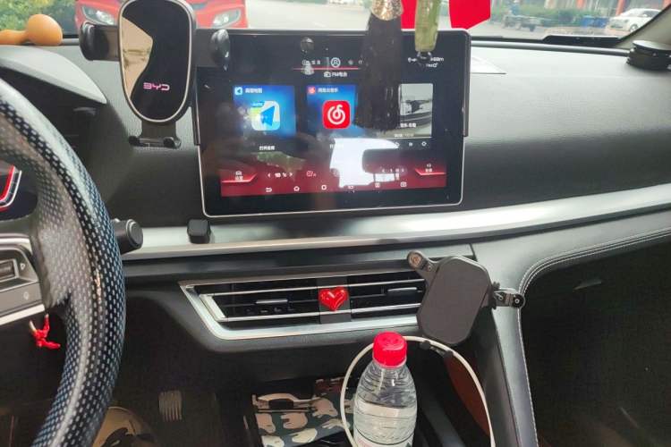 Used BYD Song Pro 2019 1.5T Automatic Elite Edition Audio And AC Panel