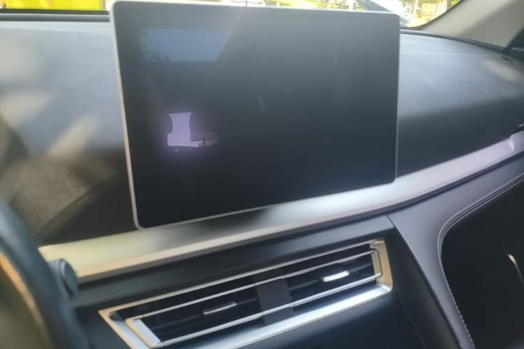 Used BYD Song Pro 2019 1.5T Automatic Luxury Model Audio And AC Panel