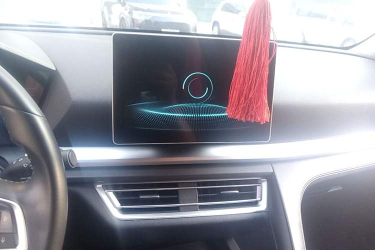 Used BYD Song Pro 2019 1.5T Automatic Elite Edition Audio And AC Panel