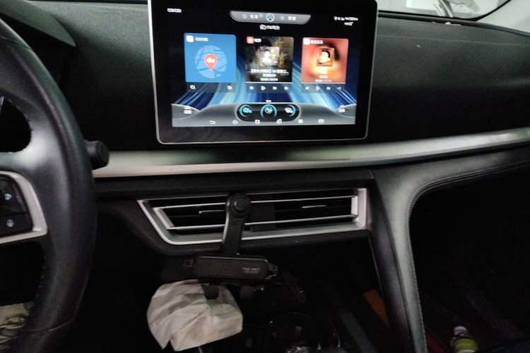 Used BYD Song Pro 2019 1.5T Automatic Luxury Model Audio And AC Panel