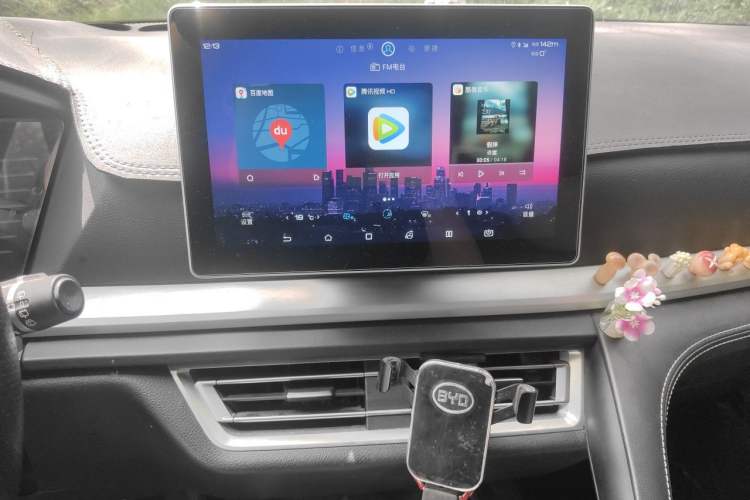 Used BYD Song Pro 2019 1.5T Automatic Elite Edition Audio And AC Panel