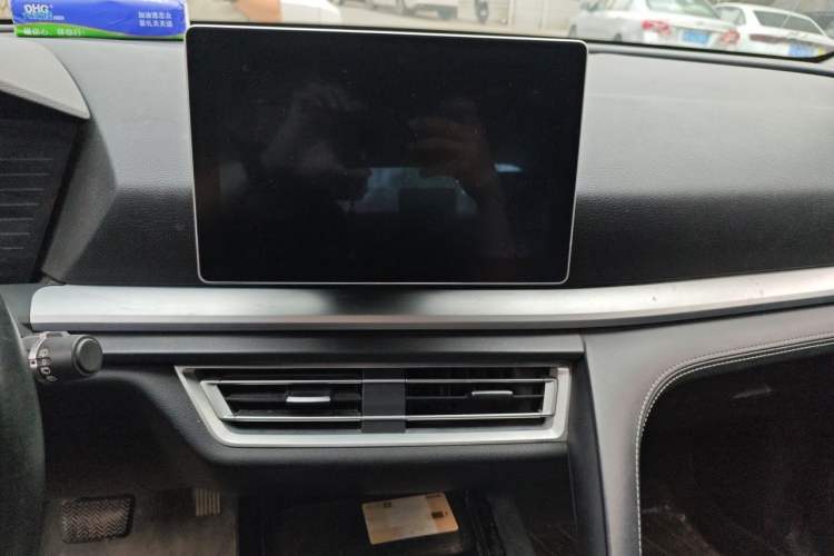 Used BYD Song Pro 2019 1.5T Automatic Luxury Model Audio And AC Panel