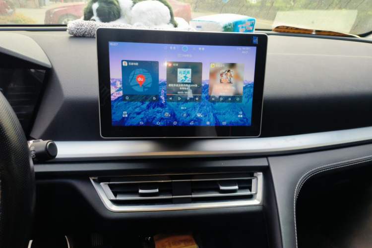 Used BYD Song Pro 2019 1.5T Automatic Luxury Model Audio And AC Panel