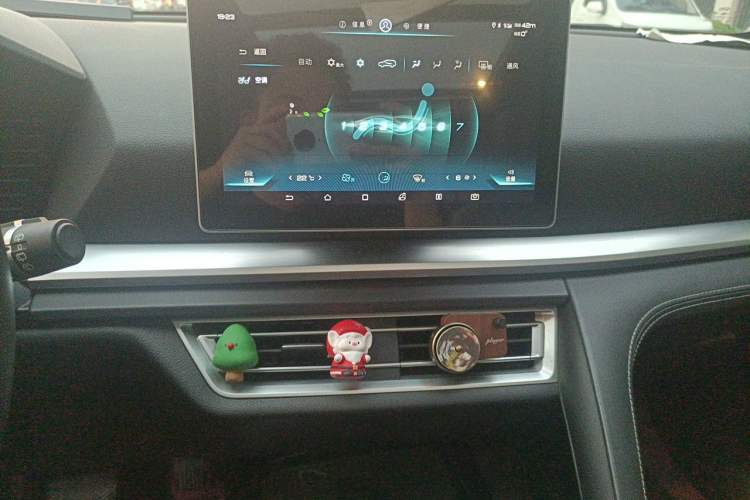 Used BYD Song Pro 2019 1.5T Automatic Luxury Model Audio And AC Panel