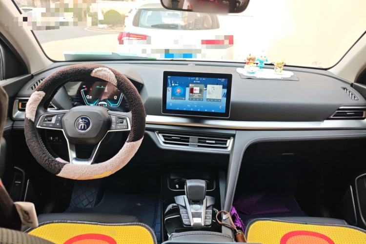 Used BYD Song Pro 2019 1.5T Automatic Prestige Model Center Console
