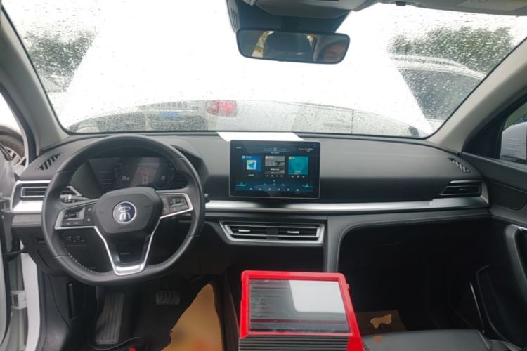 Used BYD Song Pro 2019 1.5T Automatic Luxury Model Center Console