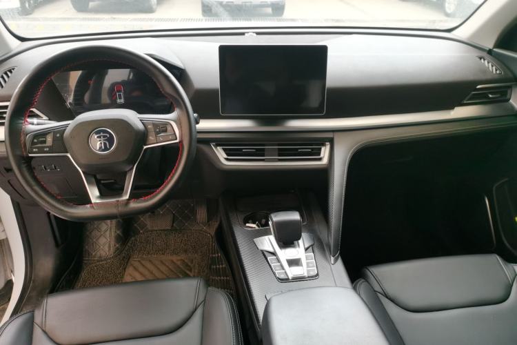 Used BYD Song Pro 2019 1.5T Automatic Elite Edition Center Console
