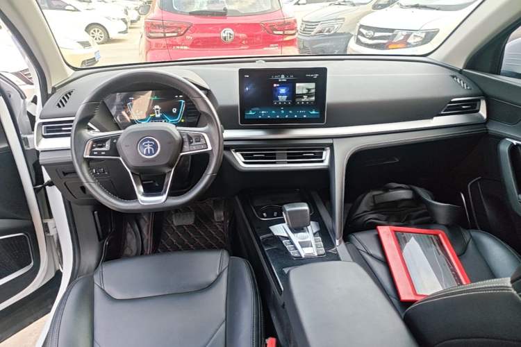 Used BYD Song Pro 2019 1.5T Automatic Elite Edition Center Console