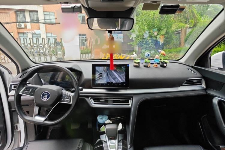 Used BYD Song Pro 2019 1.5T Automatic Luxury Model Center Console