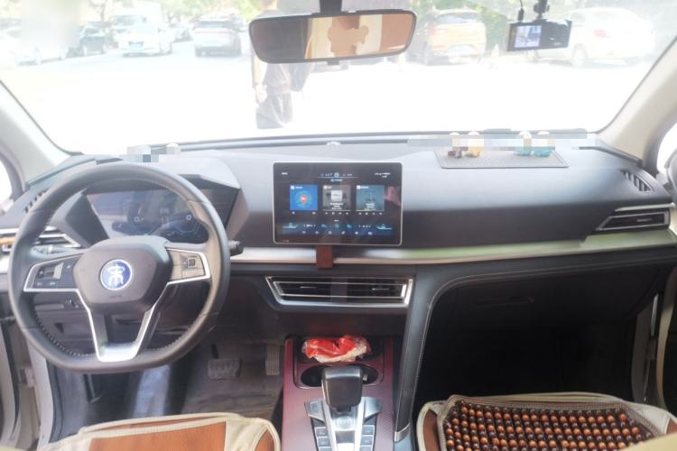 Used BYD Song Pro 2019 1.5T Automatic Elite Edition Center Console